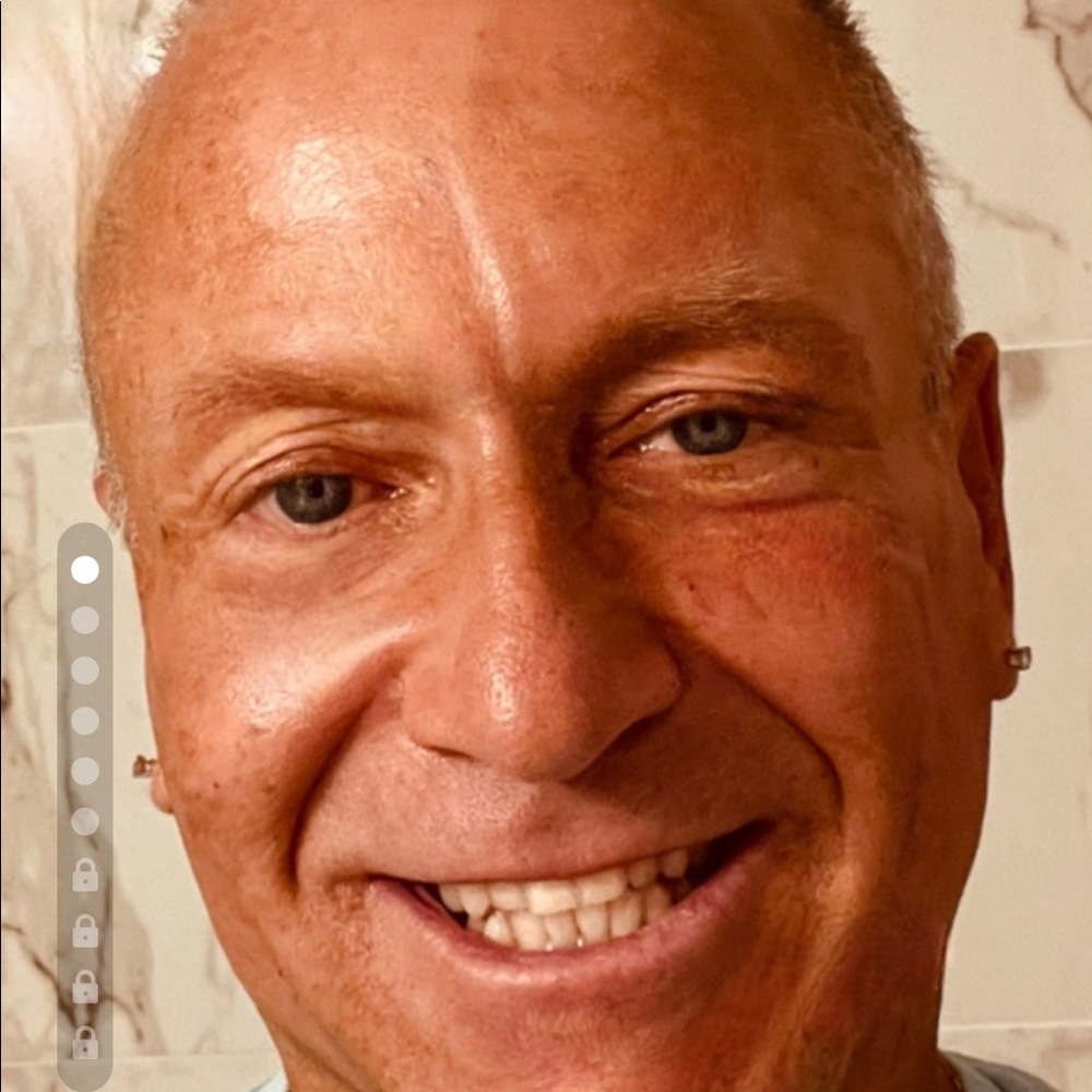 Meet your Posher, Mike